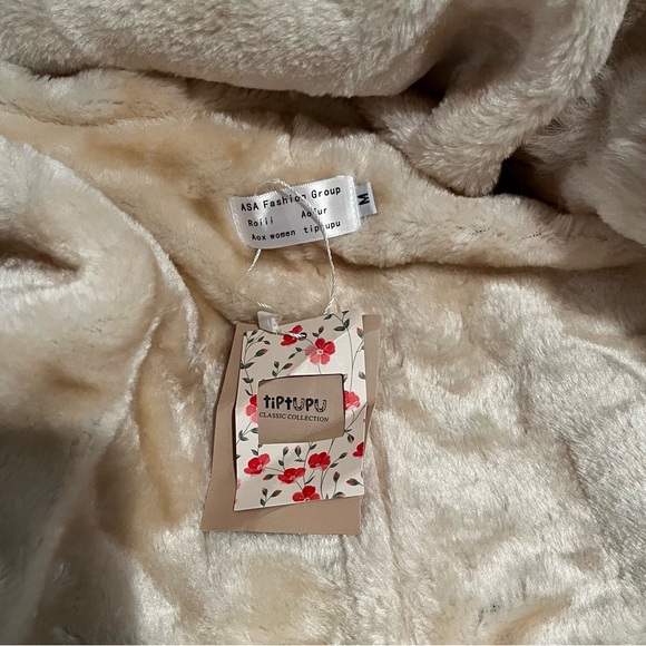 NEW TT Luxe Warm Plush Hooded Faux Fur Long Coat Anorak Raincoat Black Cream … - Picture 13 of 15